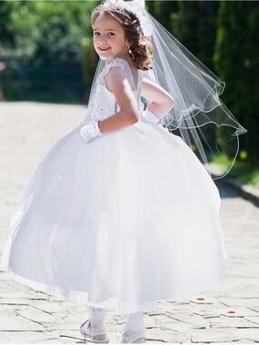 White Girls' Communion/Princess Dress Veil & Accessories Sz 140 girls 10-12